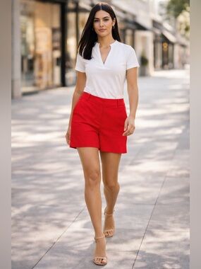 Cache Red Shorts Women Size 14 Stretch Cotton Blend Mid Rise Flat Front